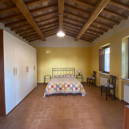 Agriturismo Sant'Angelo Holiday Farm Gualdo Cattaneo المظهر الخارجي الصورة