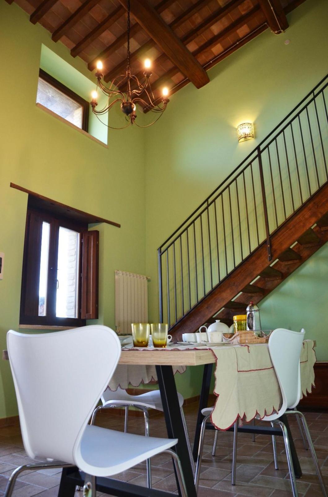Agriturismo Sant'Angelo Holiday Farm Gualdo Cattaneo المظهر الخارجي الصورة