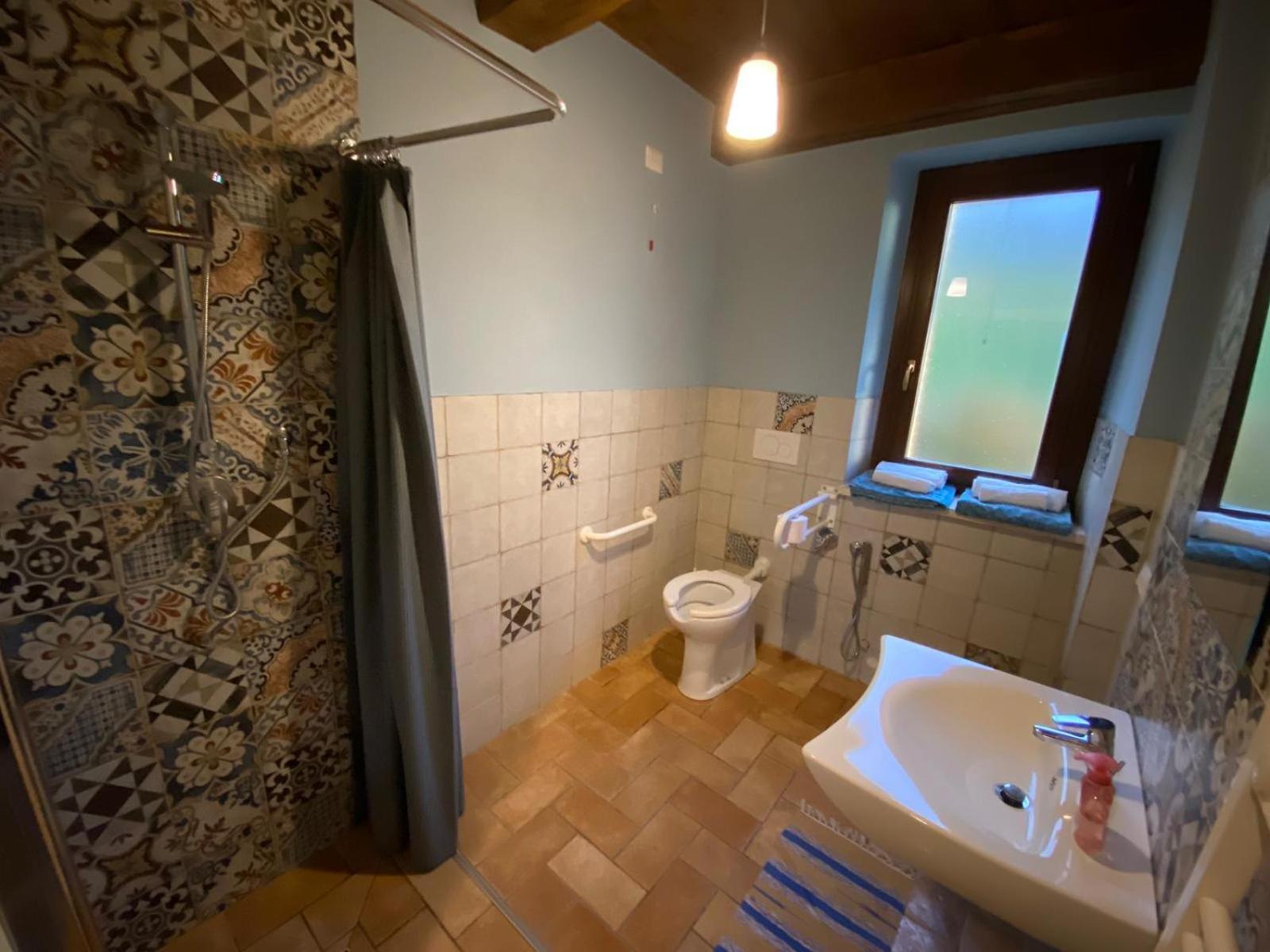 Agriturismo Sant'Angelo Holiday Farm Gualdo Cattaneo المظهر الخارجي الصورة